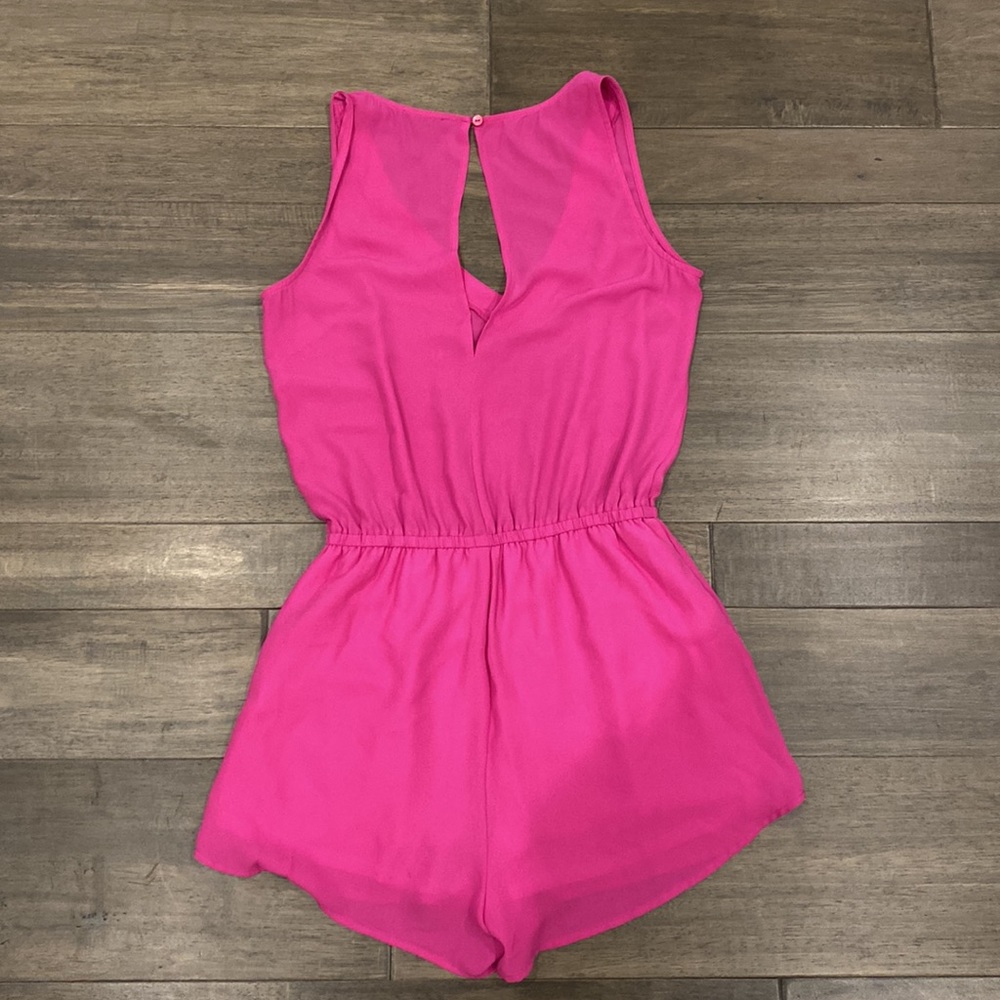 Romper - Picture 2 of 2